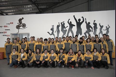 韻達快遞工作服定制圖片