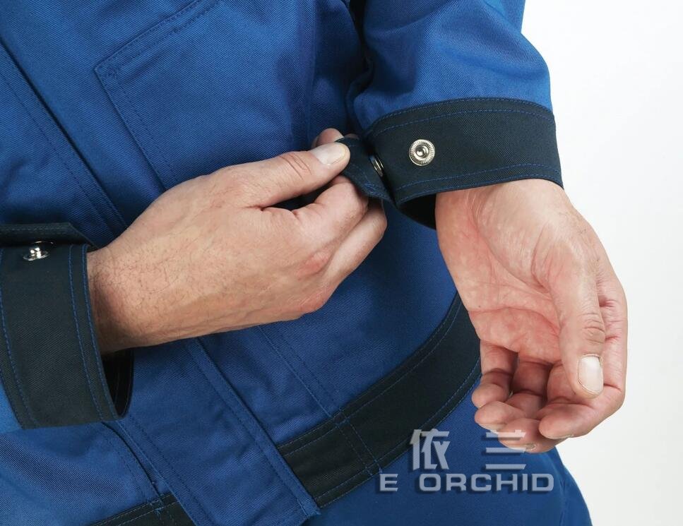 帆布電焊工作服細(xì)節(jié)圖