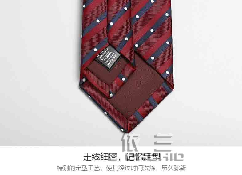 紅色斑點高檔領帶工藝細節圖